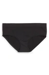 Nordstrom Kids' Seamless Hipster Briefs In Black