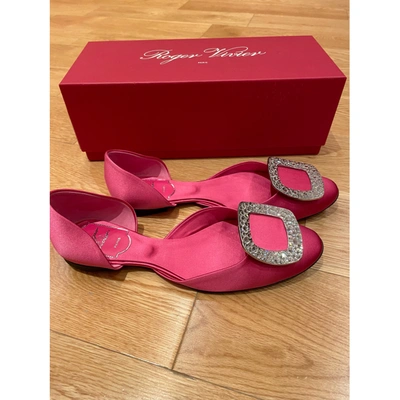 Pre-owned Roger Vivier Cloth Ballet Flats In Pink