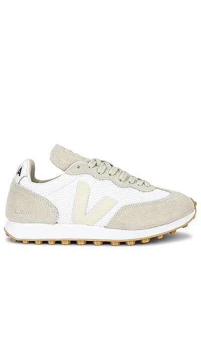 Veja ‘rio Branco' Low Top Lace Up Sneakers In White