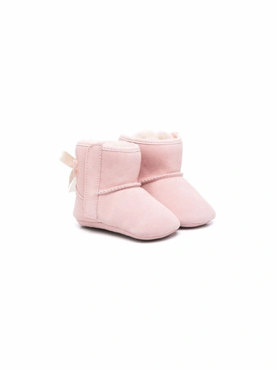 Ugg Babies' Jesse Bow Ii 绒面皮短靴 In Pink