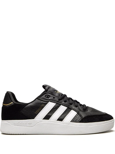 Adidas Originals Tyshawn Low Sneakers In Black