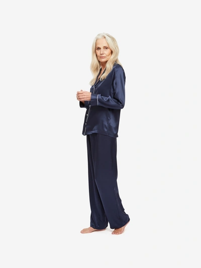 Derek Rose Women's Pyjamas Bailey Silk Satin Navy