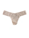 HANKY PANKY PETITE SIZE SIGNATURE LACE LOW RISE THONG