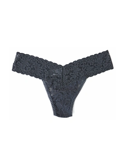 Hanky Panky Petite Size Signature Lace Low Rise Thong In Grey