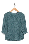 Adrianna Papell Pebbled 3/4 Sleeve Crepe Blouse In Evergreen Tropical Ditsy