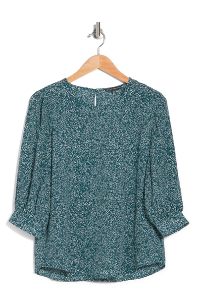 Adrianna Papell Pebbled 3/4 Sleeve Crepe Blouse In Evergreen Tropical Ditsy