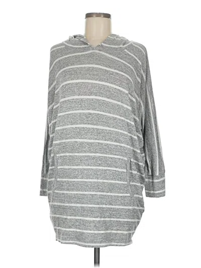 Pre-owned 41hawthorn Poncho In Silver