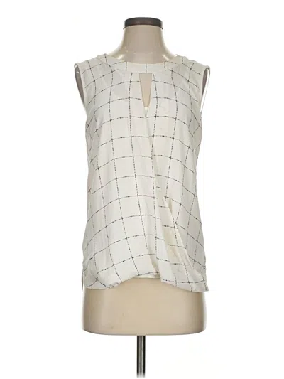 Pre-owned 41hawthorn Sleeveless Blouse In Ivory
