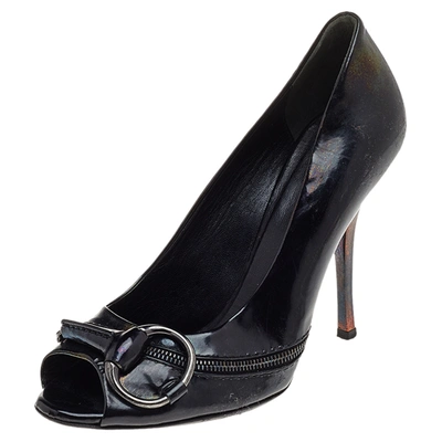 Pre-owned Gucci Black Patent Leather Horsebit Peep Toe Pumps Size 38