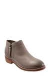 Softwalkr Softwalk Rubi Ankle Boot In Grey/ Lizard