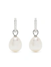 Kiki Mcdonough 18kt White Gold Classics Diamond And Pearl Earrings In Weiss