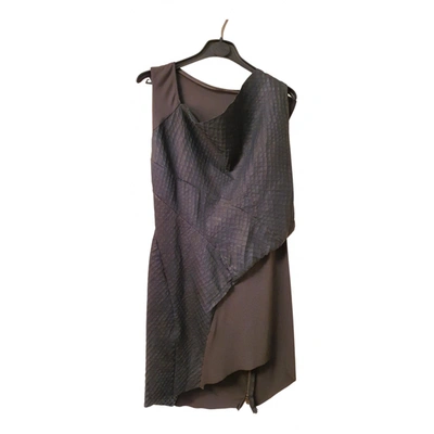 Pre-owned Alessandra Marchi Silk Mid-length Dress In Brown