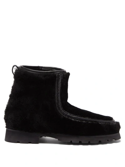 Hereu Armenta Shearling And Leather Ankle Boots In Black