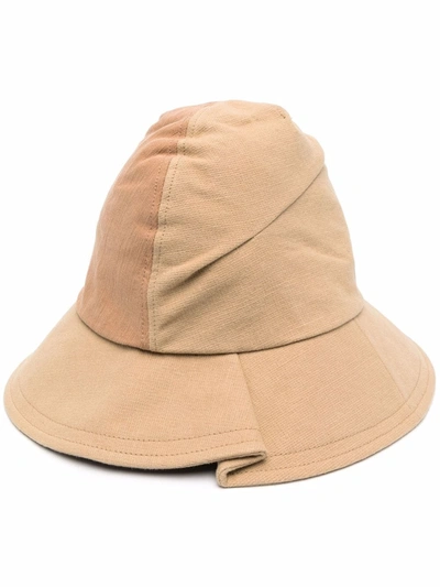 Ader Error Two-tone Design Hat In Neutrals