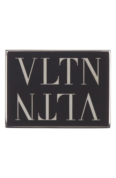 Valentino Logo Enamel Pin In Nero