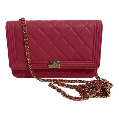 Pre-owned Chanel Wallet On Chain Boy Leather Crossbody Bag In Pink