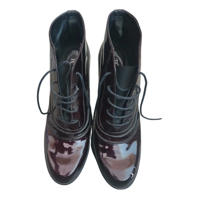 Pre-owned Tod's Patent Leather Ankle Boots In Burgundy