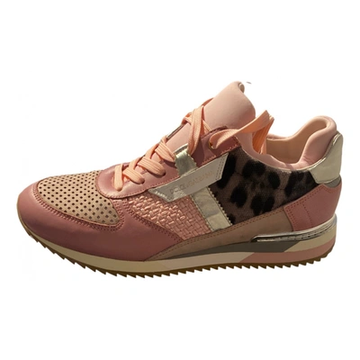 Pre-owned Dolce & Gabbana Leather Trainers In Pink