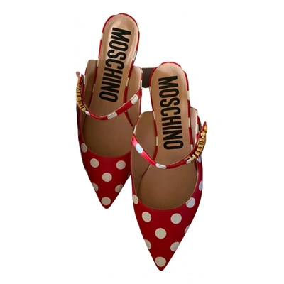 Pre-owned Moschino Leather Sandals In Red