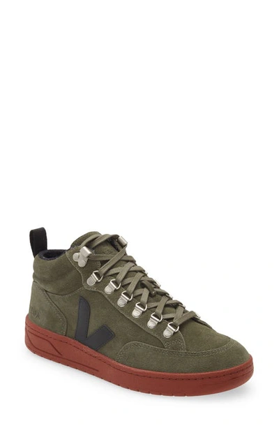 Veja Roraima Suede Sneaker In Green