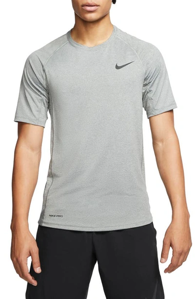 Nike Pro Dri-fit Performance T-shirt In Smoke Grey/ Black