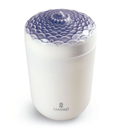 Lladrò A Secret Orient Echoes Of Nature Candle In Purple