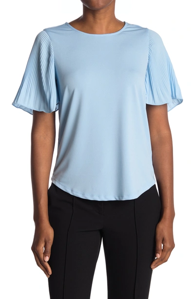 Adrianna Papell Pleated Woven Short Sleeve Top In Clear Water