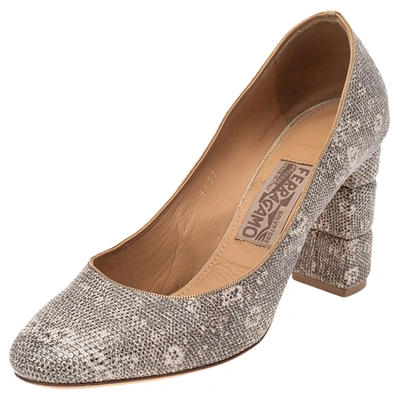 Pre-owned Ferragamo Two Tone Lizard Embossed Leather Block Heel Pumps Size 38.5 In Grey