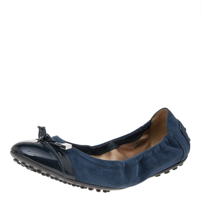 Pre-owned Tod's Navy Blue Suede And Patent Leather Trim Toe Cap Scrunch Ballet Flats Size 36.5