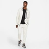 Nike Men's Sportswear Tech Fleece Jogger Pants In White