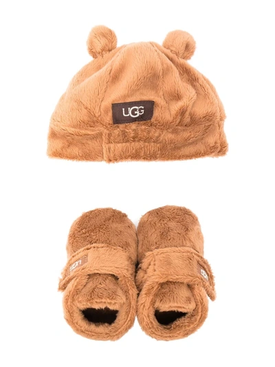 Ugg Babies' Faux-fur Boots And Beanie Set In 褐色
