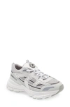 Axel Arigato Baskets Marathon Runner Bi-matière En Cuir Et Textile In White