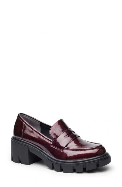 Me Too Skye Block Heel Loafer In Burgundy