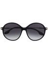 Victoria Beckham Oversize Rounded Logo Sunglasses In Schwarz