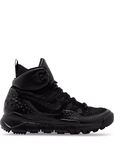 Nike Lupinek Flyknit Sneaker Boots In Schwarz