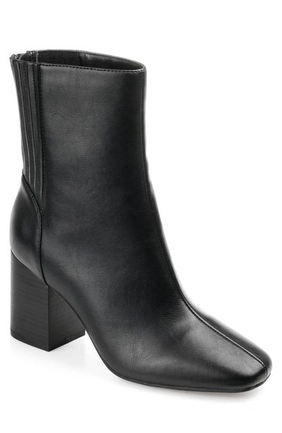 Journee Collection Tru Comfort Foam Maize Vegan Leather Bootie In Black