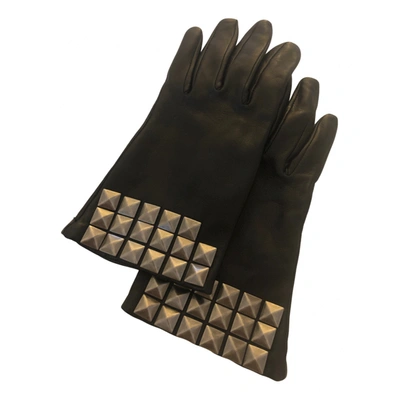 Pre-owned Furla Leather Gloves In Black