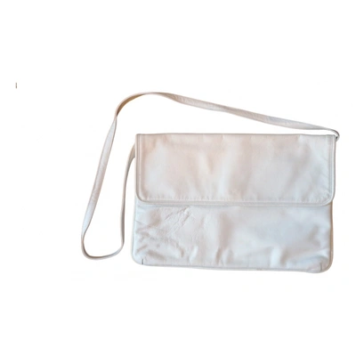 Pre-owned Ferragamo Leather Crossbody Bag In White