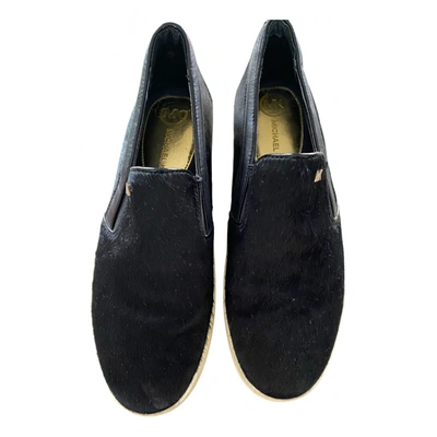 Pre-owned Michael Kors Pony-style Calfskin Flats In Black