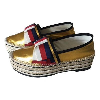 Pre-owned Gucci Leather Espadrilles In Gold
