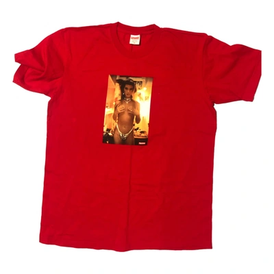 Pre-owned Supreme T-shirt In Red