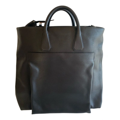 Pre-owned Tom Ford Leather Weekend Bag In Black