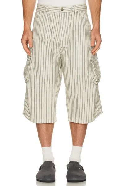 424 CAMO BERMUDAS