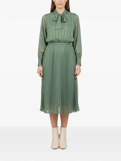Pre-owned 424 Dorothe Midi Dress In Green