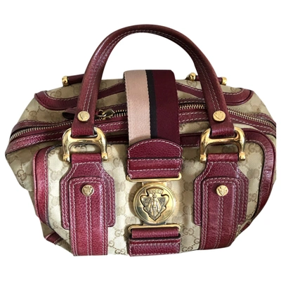 Pre-owned Gucci Boston Cloth Handbag In Burgundy