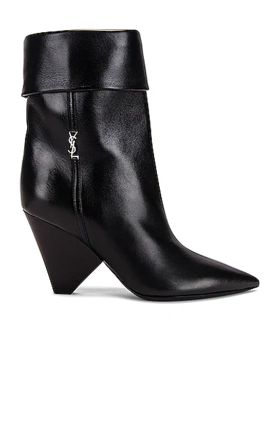 Saint Laurent Niki 85 Ysl-logo Leather Ankle Boots In Nero