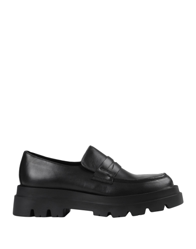 Lemaré Loafers In Black