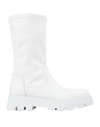 Lemaré Knee Boots In White