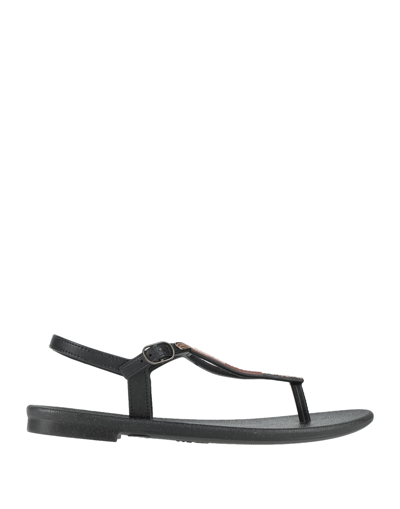 Grendha Toe Strap Sandals In Black