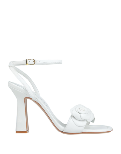 Marc Ellis Sandals In White